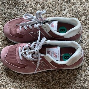 New balance shoes